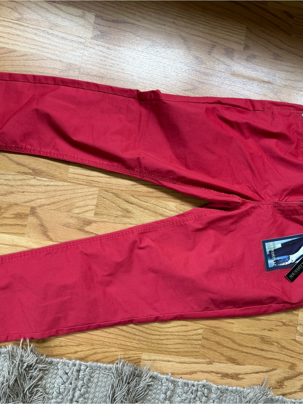Women's Skinny Pants in Red